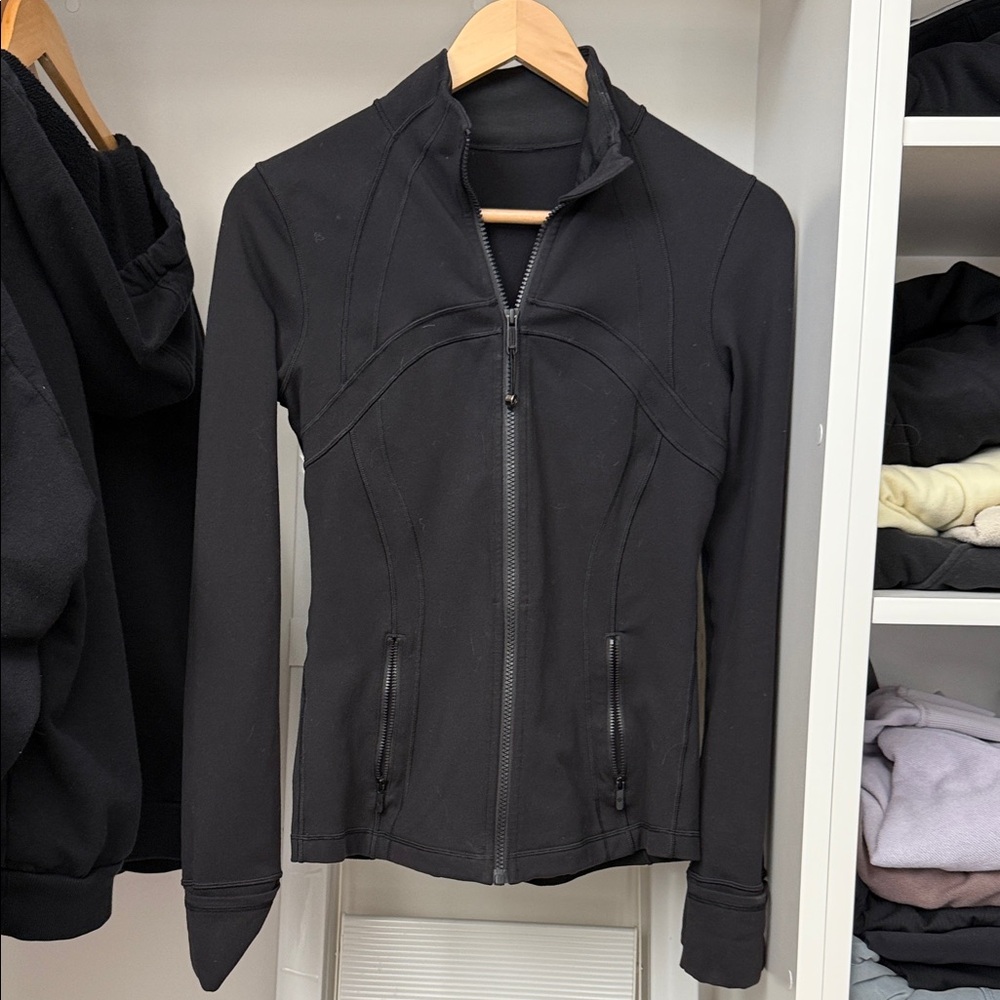 lululemon athletica define Jacket hip length